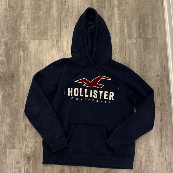 Super comfortable & warm hoodie. - Picture 1 of 3